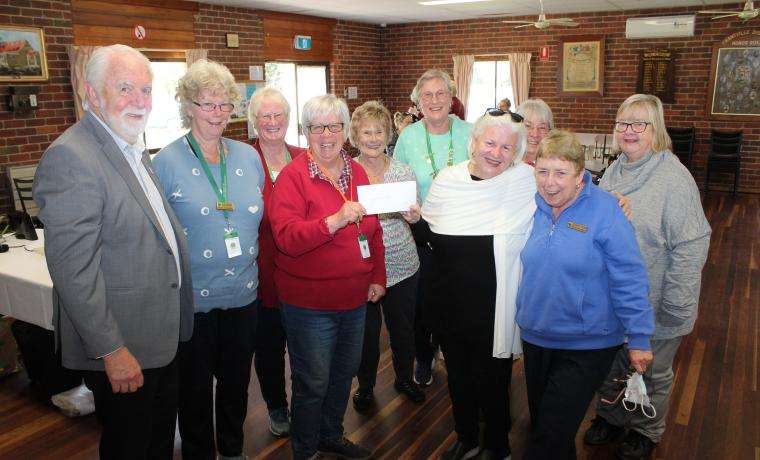 At Bass Coast Health’s Community Forum at Grantville, BCH CEO Jan Child received a donation from Faye Tuchtan on behalf of the Grantville Country Women’s Association towards cancer services at BCH. They are pictured with BCH Board Chair Don Paproth and CWA members. Mrs Tuchtan is also a member of BCH’s Community Advisory Forum.