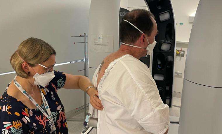 Paul Kennedy was referred to be scanned by the ACRF funded Vectra machine as part of a trial, following melanoma surgery. He is with BCH Research Nurse Maree McFarlane.
