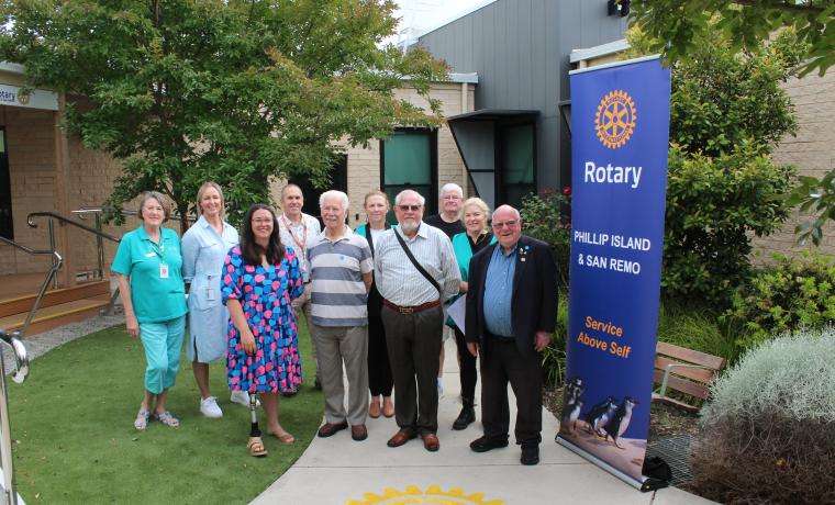 The Rotary Rehabilitation Garden was one of the key features highlighted on the Phillip Island Community Hospital’s Tour Day in December. Appreciating the garden on a tour are members of Freemasons, Phillip Island Health Hub Auxiliary and Rotary Club of Phillip Island and San Remo. From left, Lyn Wadeson of the Auxiliary, Katie Chandler of Bayside Health, Amanda Drennan of the Auxiliary, Steve Fuery of Bayside Health, Ian Samuels of Freemasons, Kelly Ambler of Bayside Health, Adrian Mitchell of Freemasons, 
